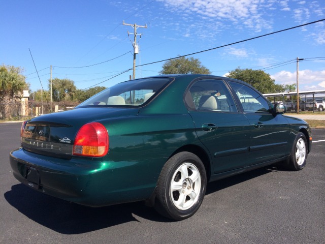 2001 Hyundai Sonata S Sedan