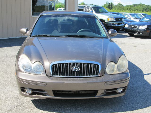 2002 Hyundai Sonata Base