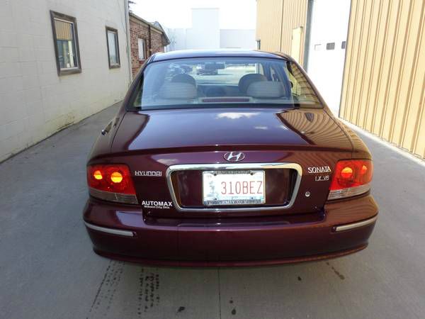 2002 Hyundai Sonata FWD 4dr Sport