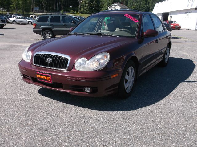 2002 Hyundai Sonata Base