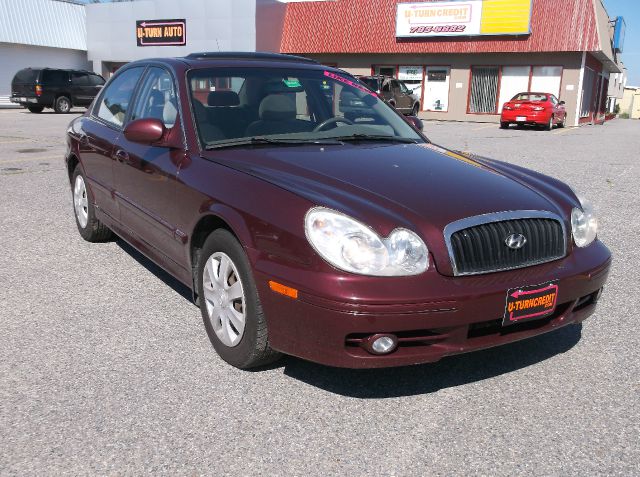 2002 Hyundai Sonata Base