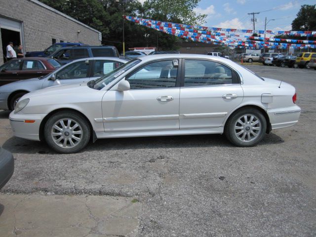 2002 Hyundai Sonata FWD 4dr Sport