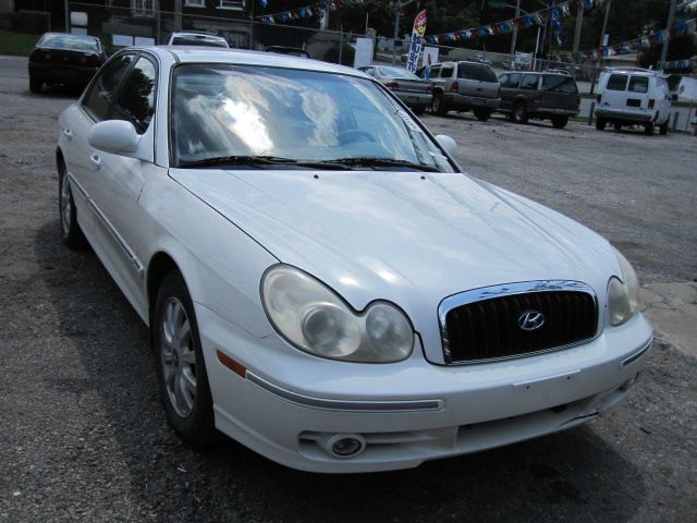2002 Hyundai Sonata FWD 4dr Sport