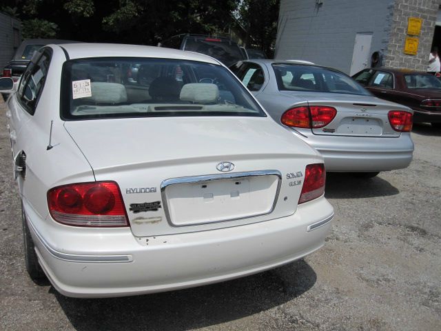 2002 Hyundai Sonata FWD 4dr Sport