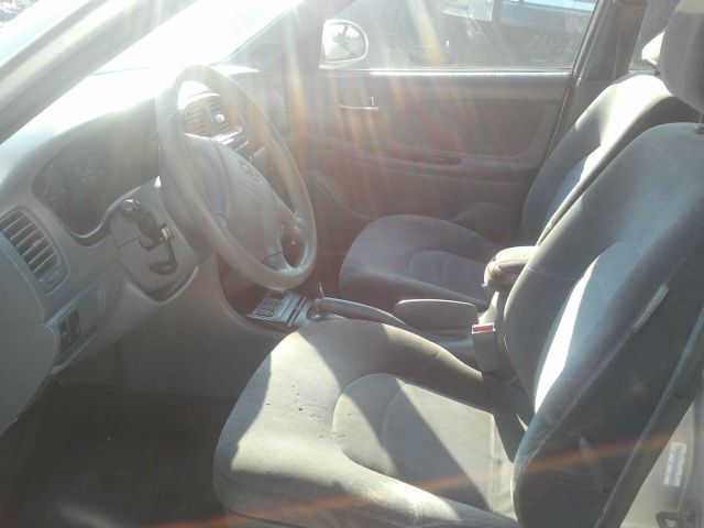 2002 Hyundai Sonata FWD 4dr Sport