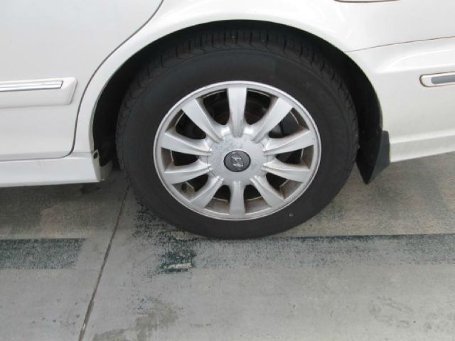 2002 Hyundai Sonata FWD 4dr Sport
