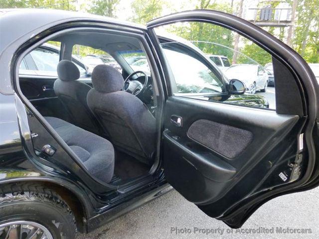 2002 Hyundai Sonata FWD V6 LS