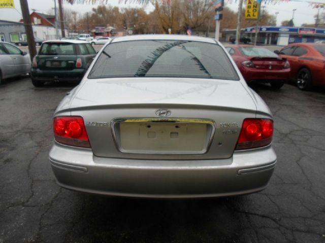 2002 Hyundai Sonata FWD 4dr Sport