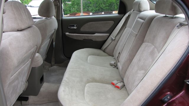 2002 Hyundai Sonata FWD 4dr Sport