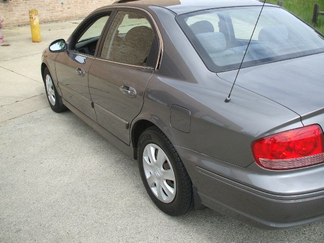 2002 Hyundai Sonata S Sedan
