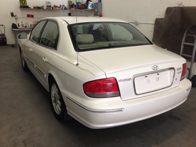2002 Hyundai Sonata FWD 4dr Sport