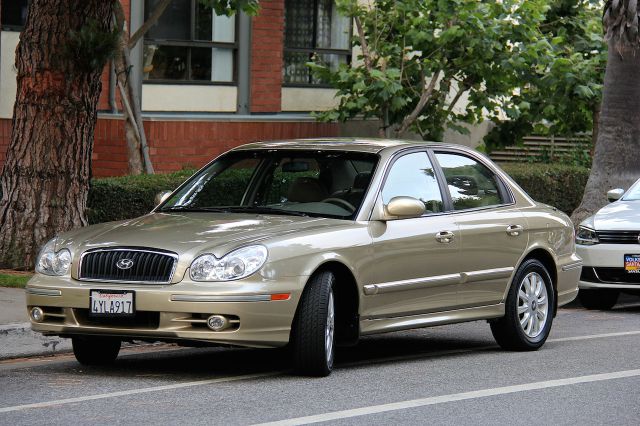 2002 Hyundai Sonata 4WGN