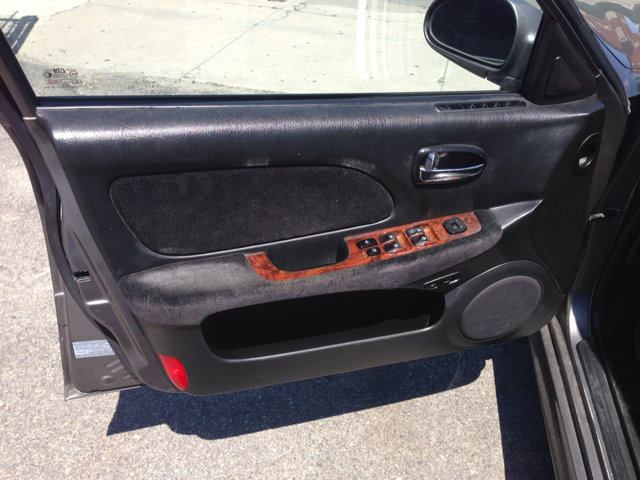 2002 Hyundai Sonata FWD 4dr Sport