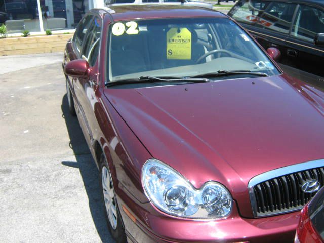 2002 Hyundai Sonata Base
