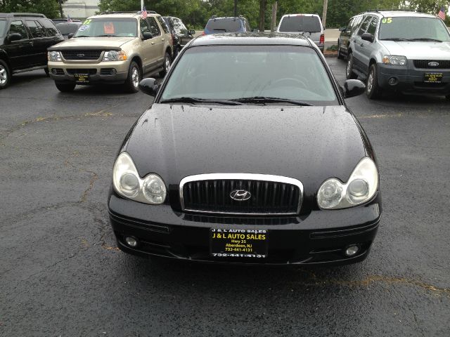 2003 Hyundai Sonata Base