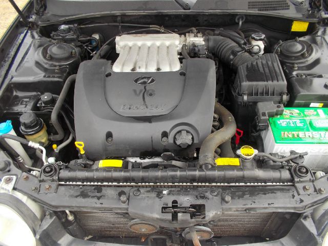 2003 Hyundai Sonata Base
