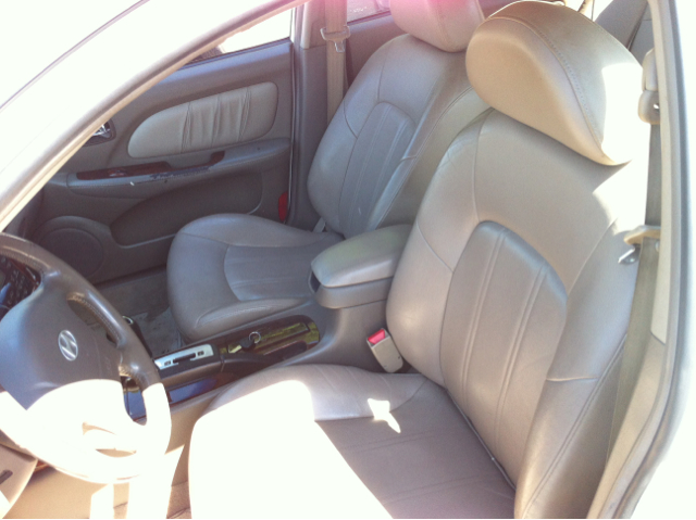 2003 Hyundai Sonata FWD 4dr Sport