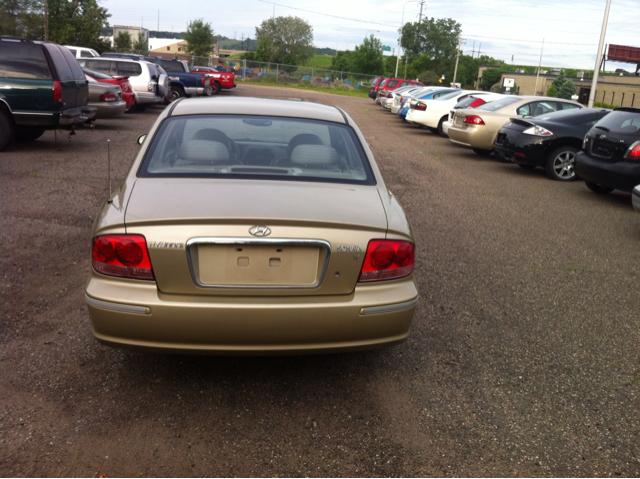 2003 Hyundai Sonata 4WGN