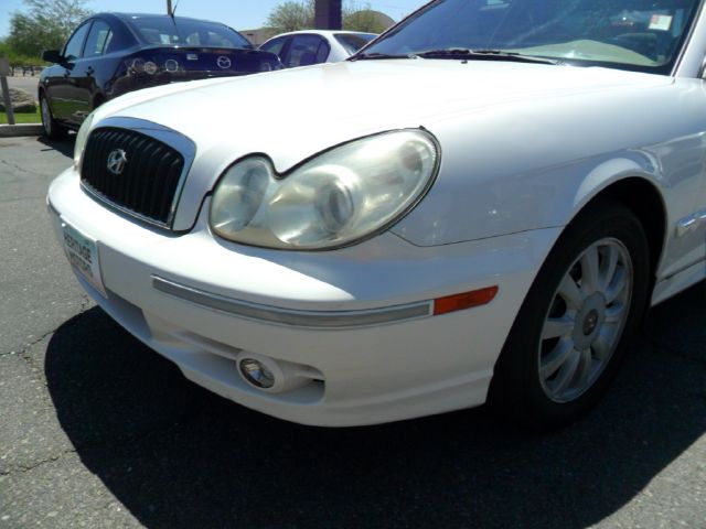 2003 Hyundai Sonata FWD 4dr Sport