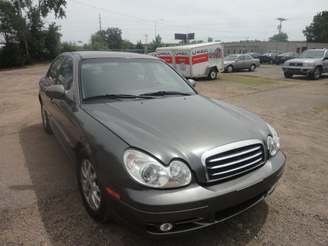 2003 Hyundai Sonata FWD 4dr Sport