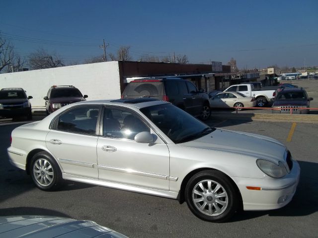 2003 Hyundai Sonata FWD 4dr Sport