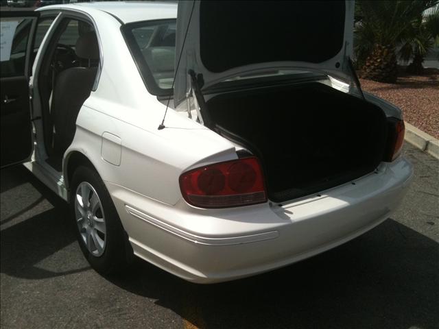 2003 Hyundai Sonata Unknown