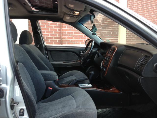 2003 Hyundai Sonata FWD 4dr Sport