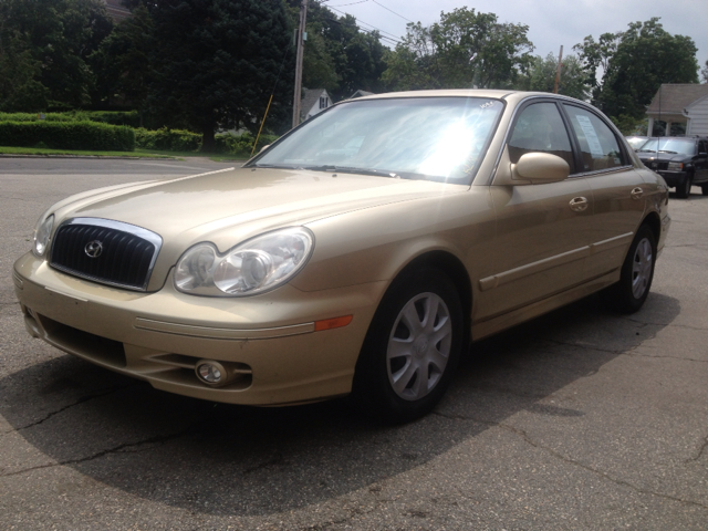 2003 Hyundai Sonata Base