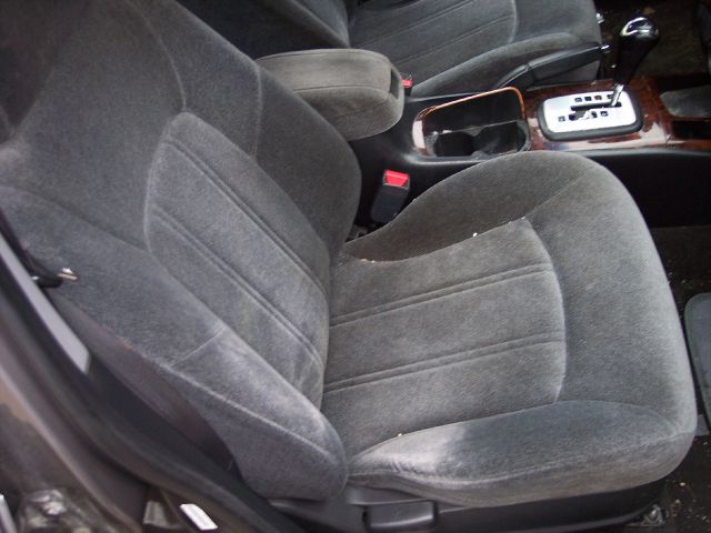 2003 Hyundai Sonata FWD 4dr Sport