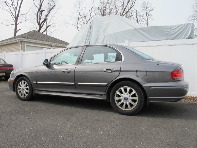2003 Hyundai Sonata FWD 4dr Sport