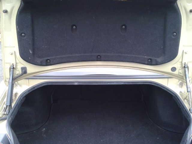 2003 Hyundai Sonata Base