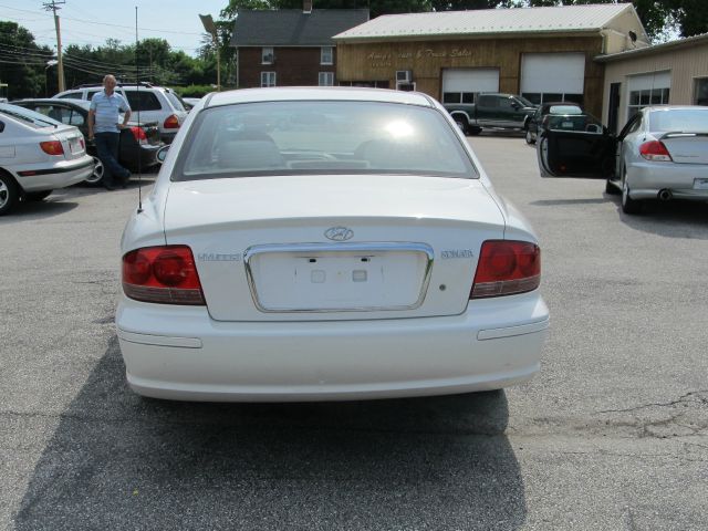 2004 Hyundai Sonata GL Manual W/siab