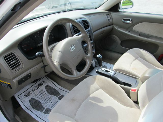 2004 Hyundai Sonata GL Manual W/siab