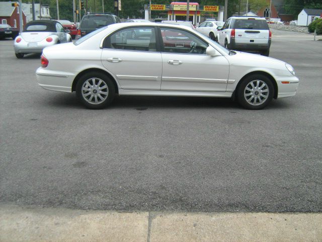 2004 Hyundai Sonata FWD 4dr Sport