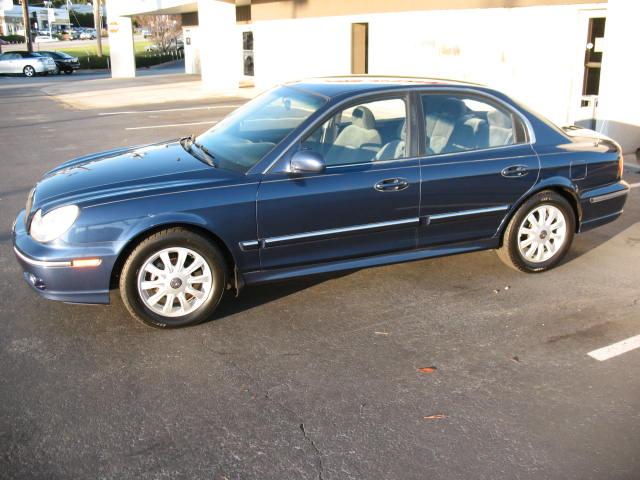 2004 Hyundai Sonata 5dr HB