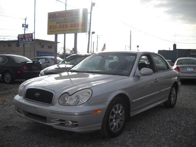 2004 Hyundai Sonata 4dr Sdn Man S