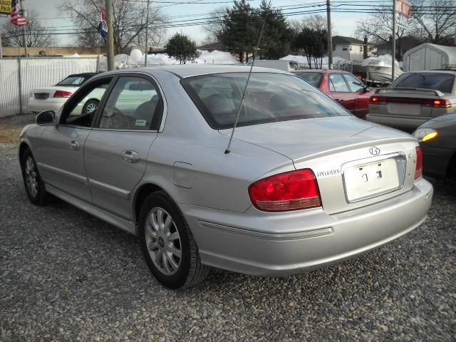 2004 Hyundai Sonata 4dr Sdn Man S