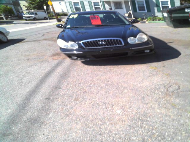 2004 Hyundai Sonata FWD 4dr Sport