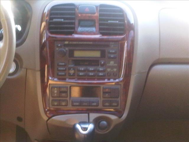 2004 Hyundai Sonata FWD 4dr Sport