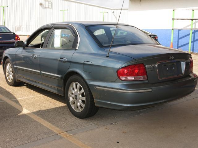 2004 Hyundai Sonata FWD 4dr Sport