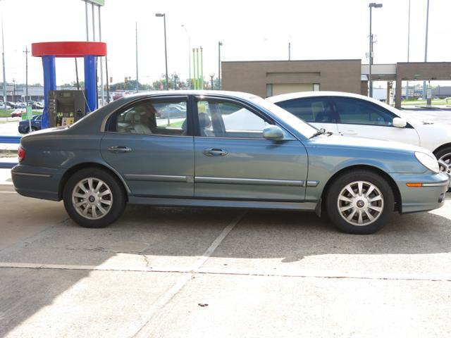 2004 Hyundai Sonata FWD 4dr Sport