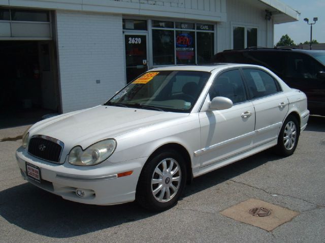 2004 Hyundai Sonata FWD 4dr Sport