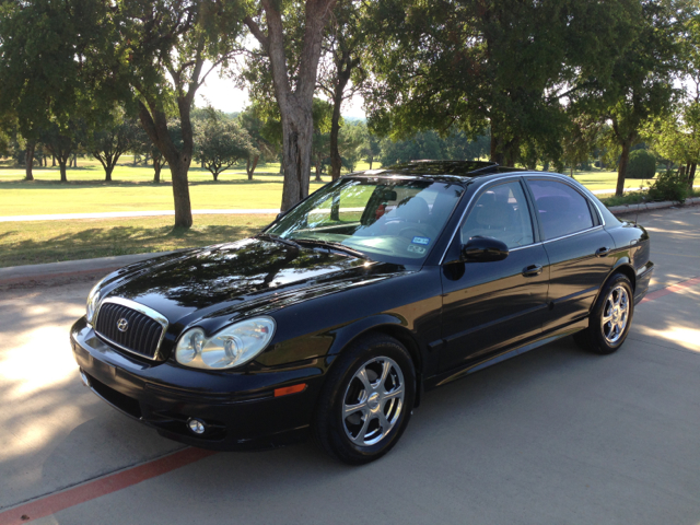 2004 Hyundai Sonata Base
