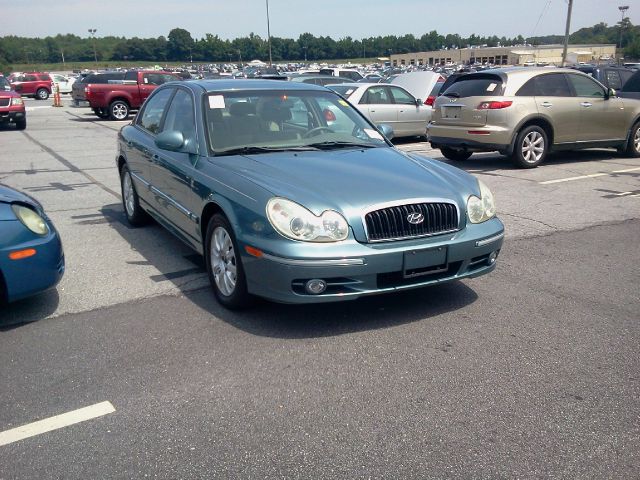 2004 Hyundai Sonata FWD 4dr Sport