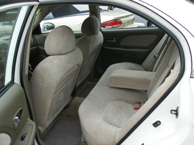 2004 Hyundai Sonata Base
