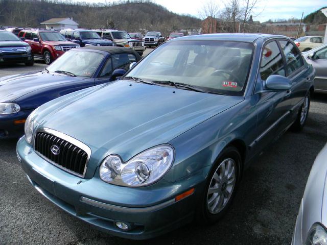 2004 Hyundai Sonata FWD 4dr Sport