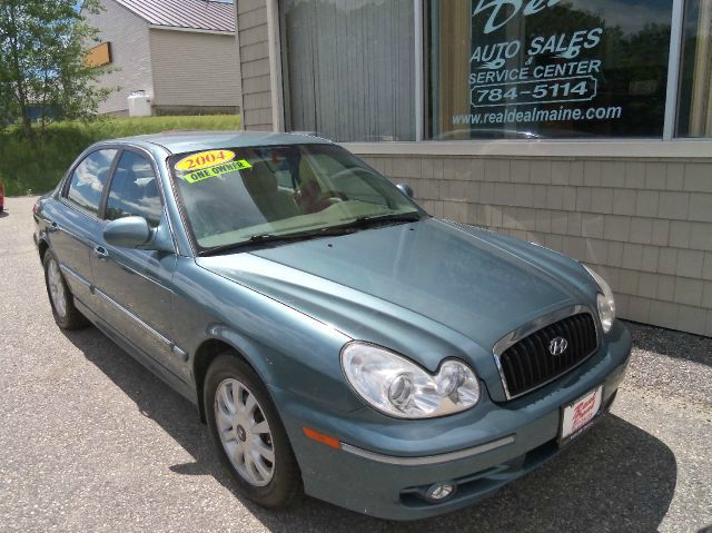 2004 Hyundai Sonata FWD 4dr Sport