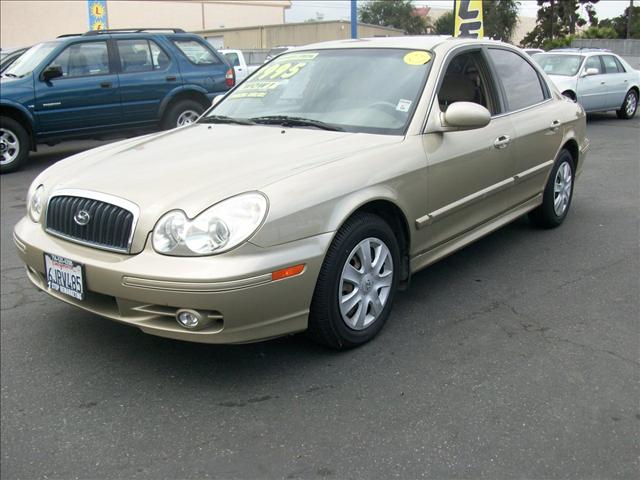 2004 Hyundai Sonata S Sedan
