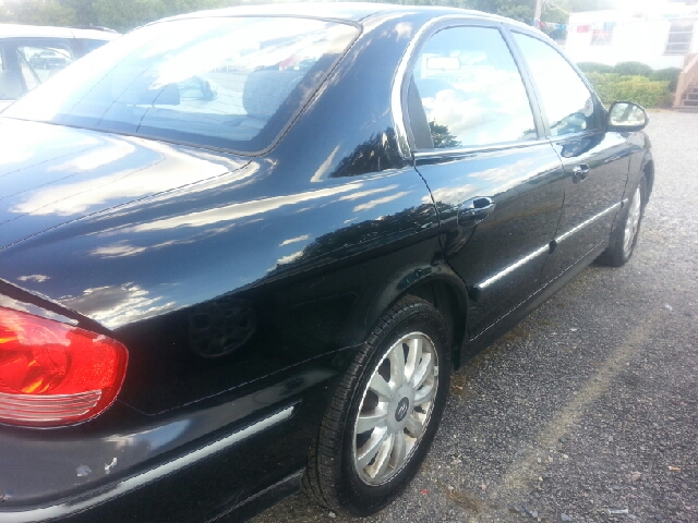 2004 Hyundai Sonata FWD 4dr Sport
