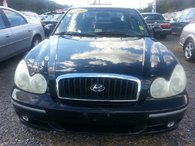 2004 Hyundai Sonata FWD 4dr Sport